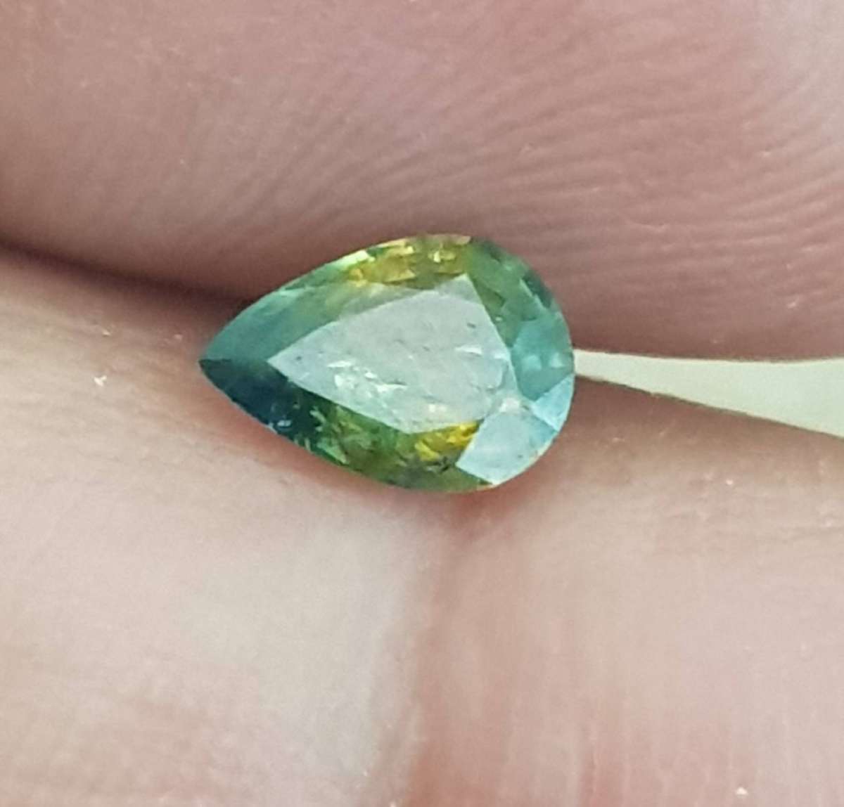 0.78ct.SAPPHIRE MULTI COLOR PEAR SHAPE 7x5mm.AUSTRALIA UNHEATED GEMSTONE