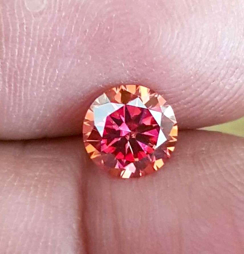 MOISSANITE Watermelon Red 1CT  VVSI  ROUND **GRA Certified **BRILLIANT CUT
