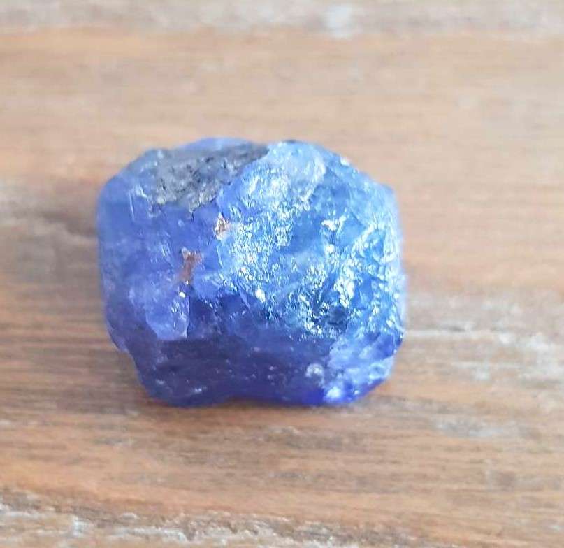 TANZANITE 43.64Cts. NATURAL VIOLET BLUE  ROUGH