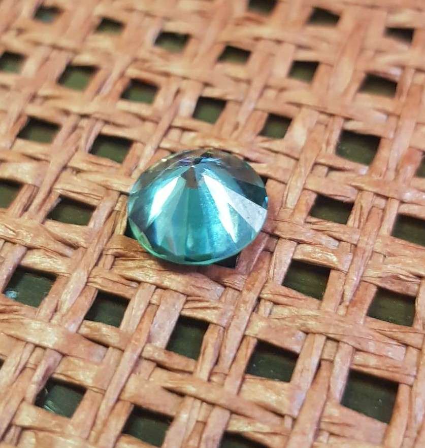 3.46ct MOISSANITE ROUND  **PEACOCK BLUE** VVS1  COLOUR  LOOSE GEM