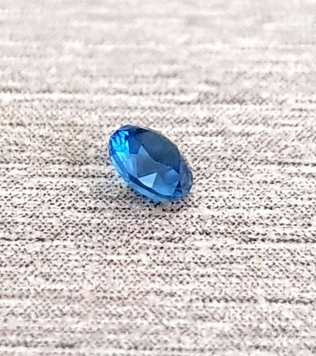 0.11ct Blue Sapphire 2.7mm Round Brilliant  **Heated Only**, Australia Gem