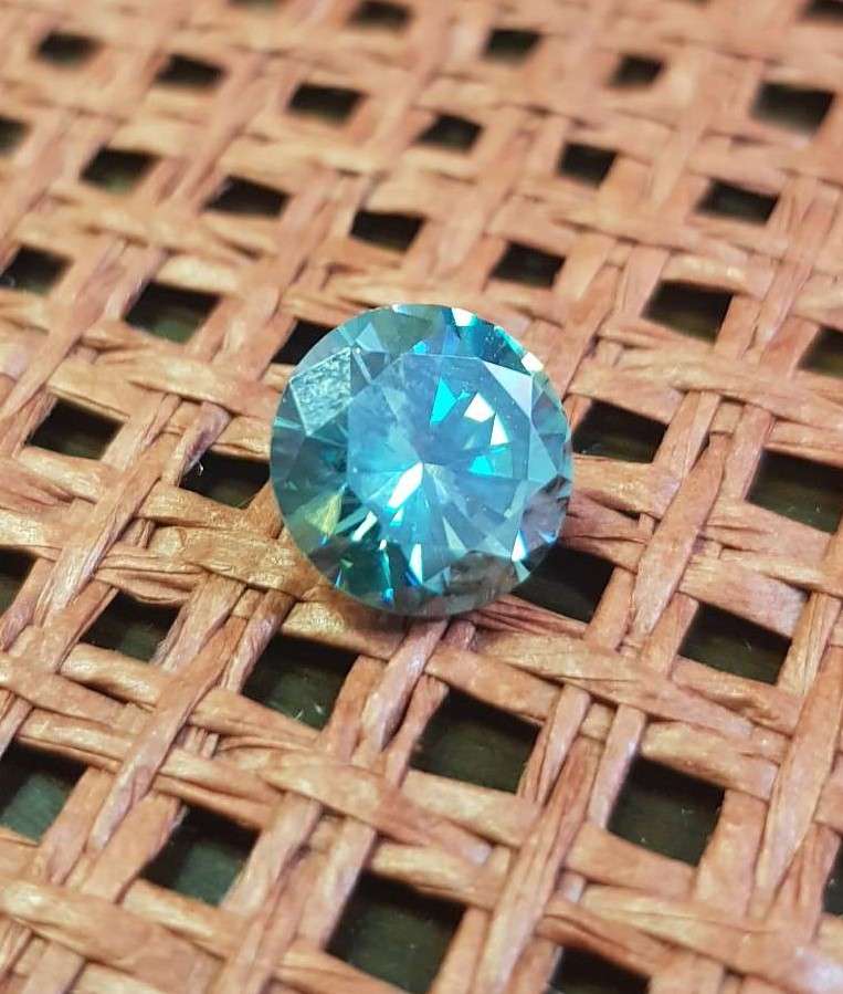3.46ct MOISSANITE ROUND  **PEACOCK BLUE** VVS1  COLOUR  LOOSE GEM