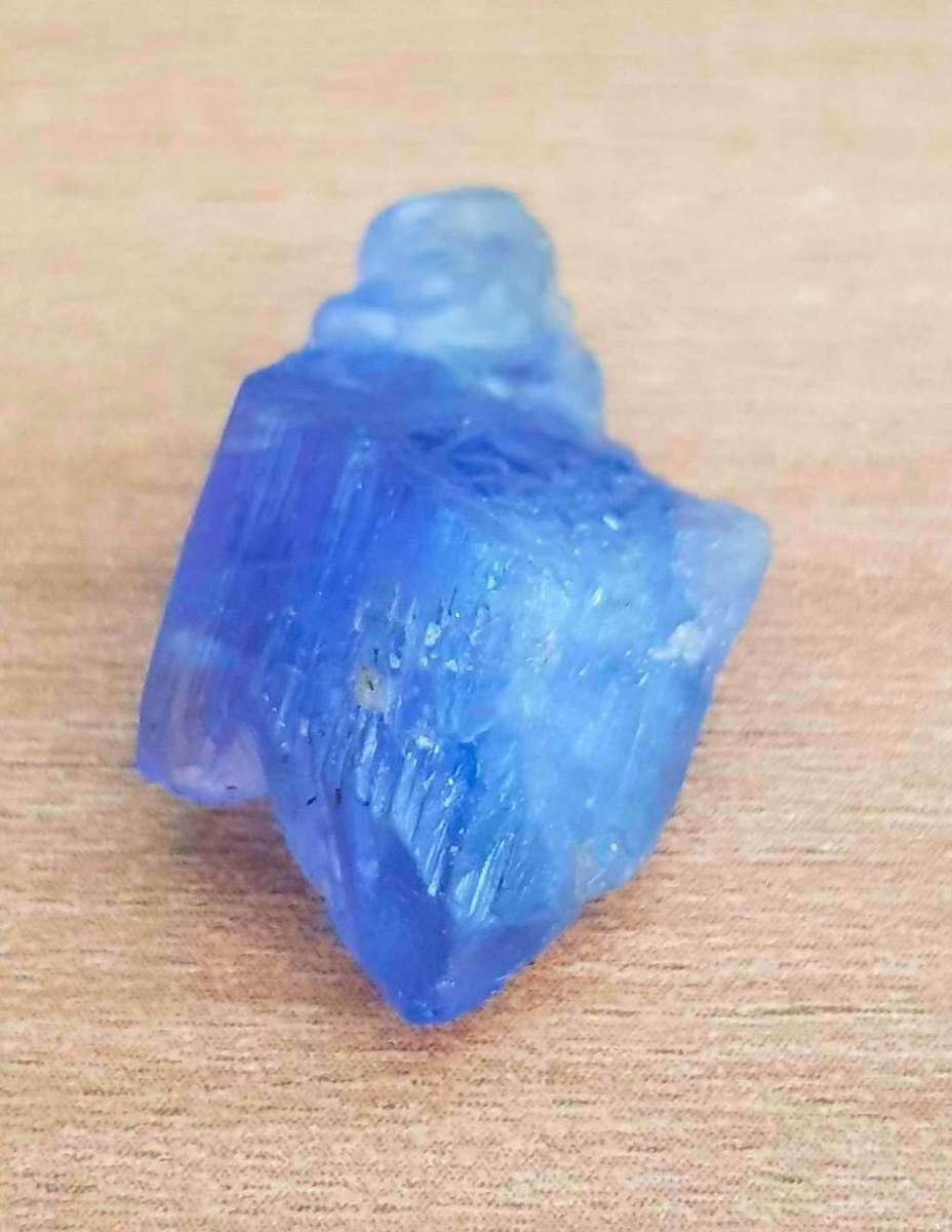 TANZANITE 21.32Cts. NATURAL VIOLET BLUE  ROUGH