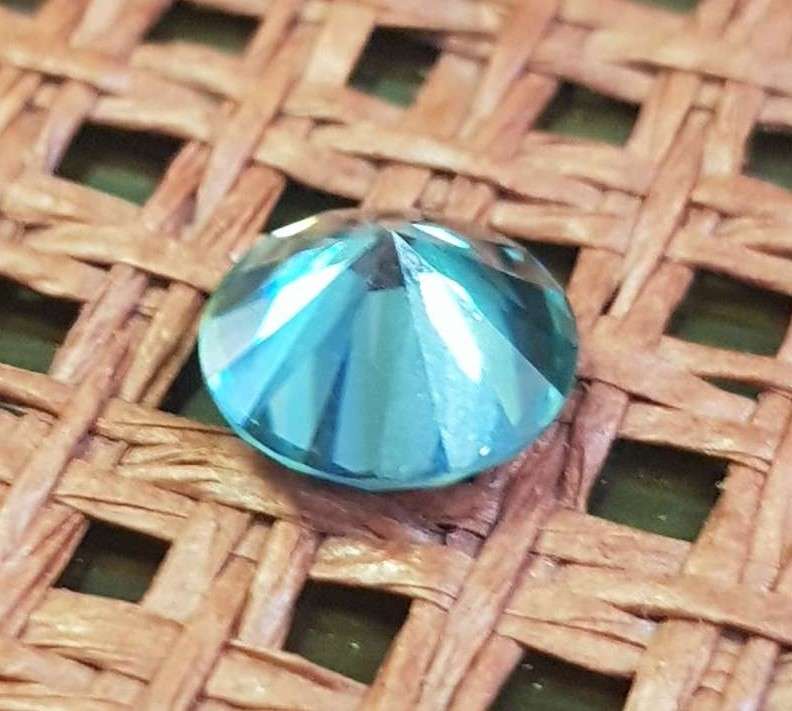 3.97ct MOISSANITE ROUND  **PEACOCK BLUE** VVS1  COLOUR  LOOSE GEM