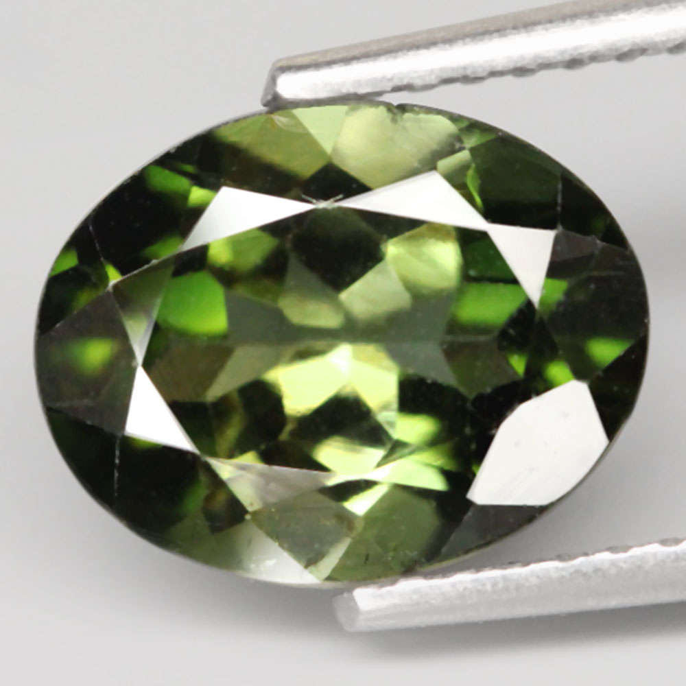 2.26Ct. Tourmaline Green Color Oval Facet VVSI Unheated Mozambique Natural Gemstone