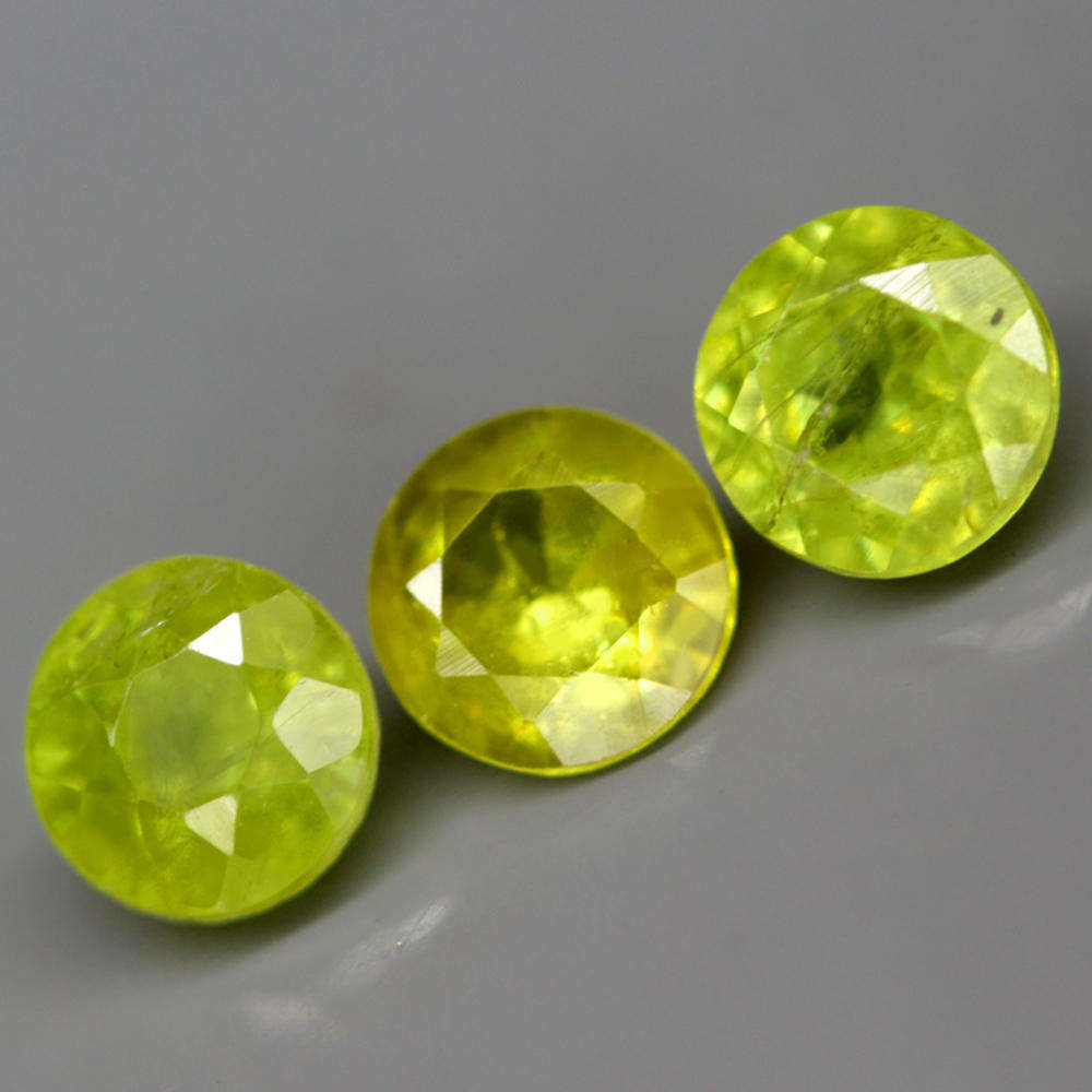 1.06Ct. Sphene Yellowish Green Round Madagascar Ravishing!Natural Gemstone