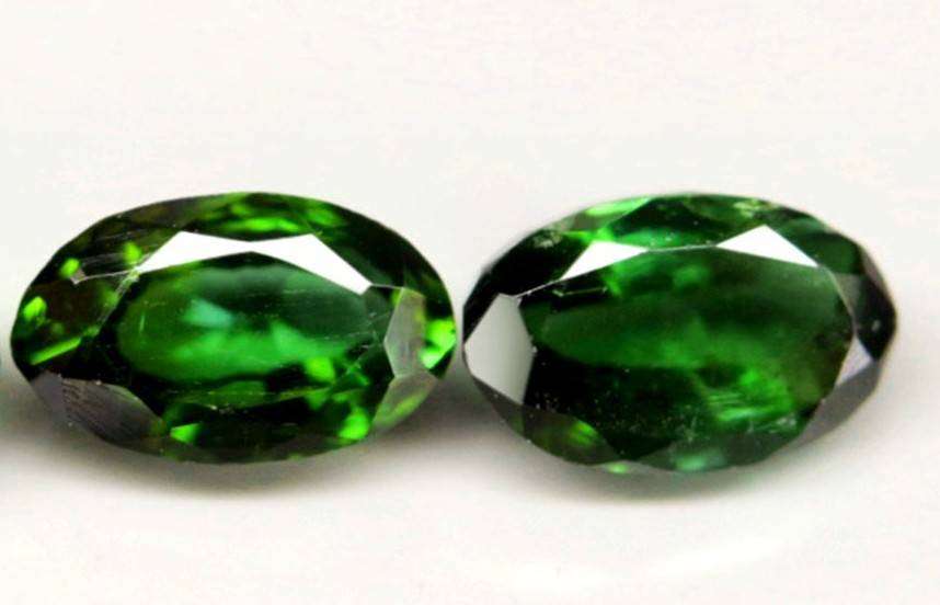 1.24Ct. Tourmaline Green Oval **4 Pieces**Unheated Mozambique Sparking! Natural Gemstone