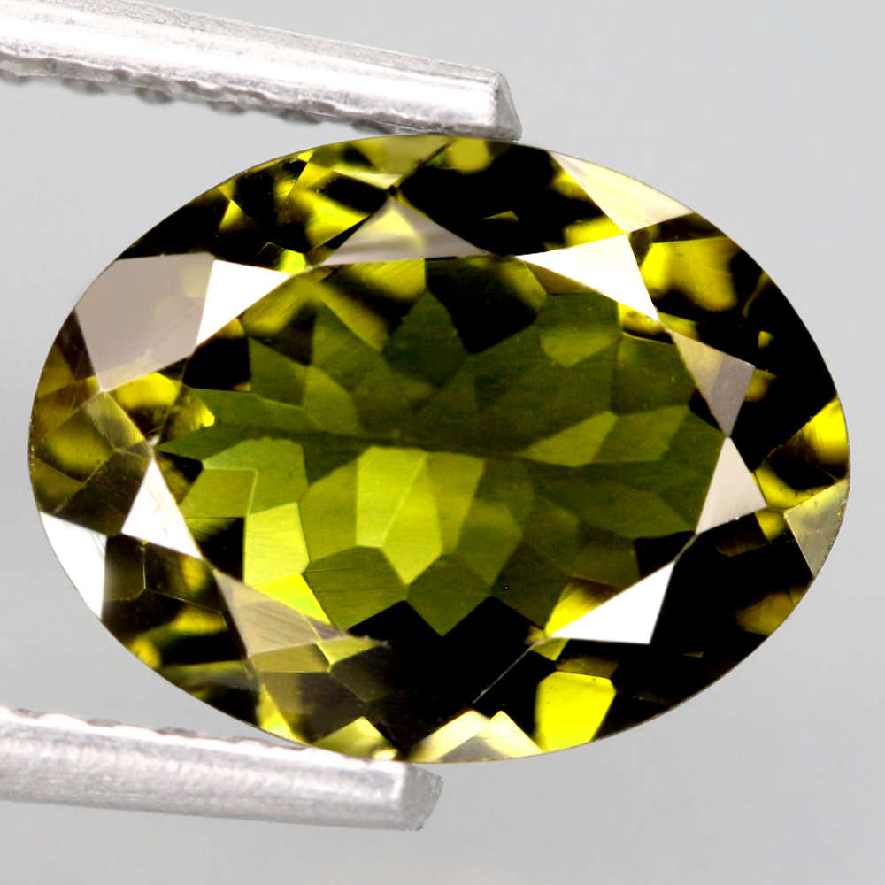 1.37Ct.  Tourmaline Green Oval Mozambique Precious Gem Shining Colour!Natural