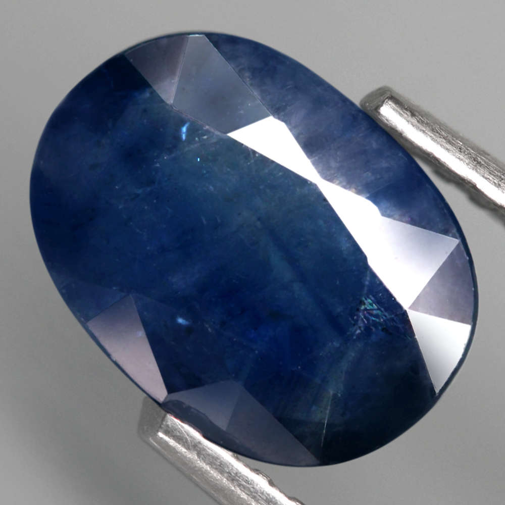 1.30Ct.  Sapphire Blue Oval Thailand Precious Gem Ravishing Colour Normal Heated