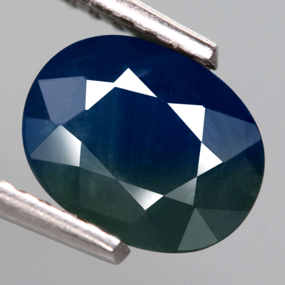 1.59Ct.  Sapphire Blue Green Oval Australia Gem Amazing Color! Normal Heated