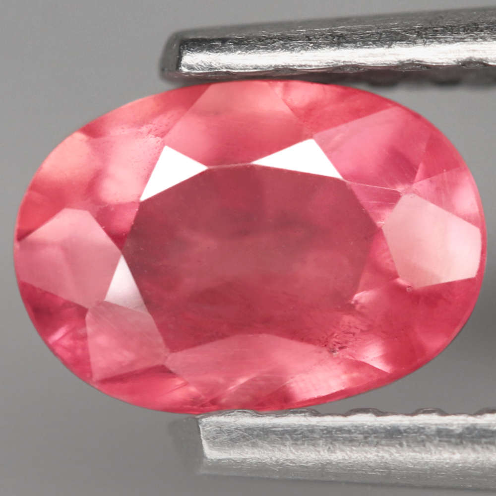 0.76Ct.  Sapphire Pink Color Oval  Gem Good Sparkling!Unheated Gemstone