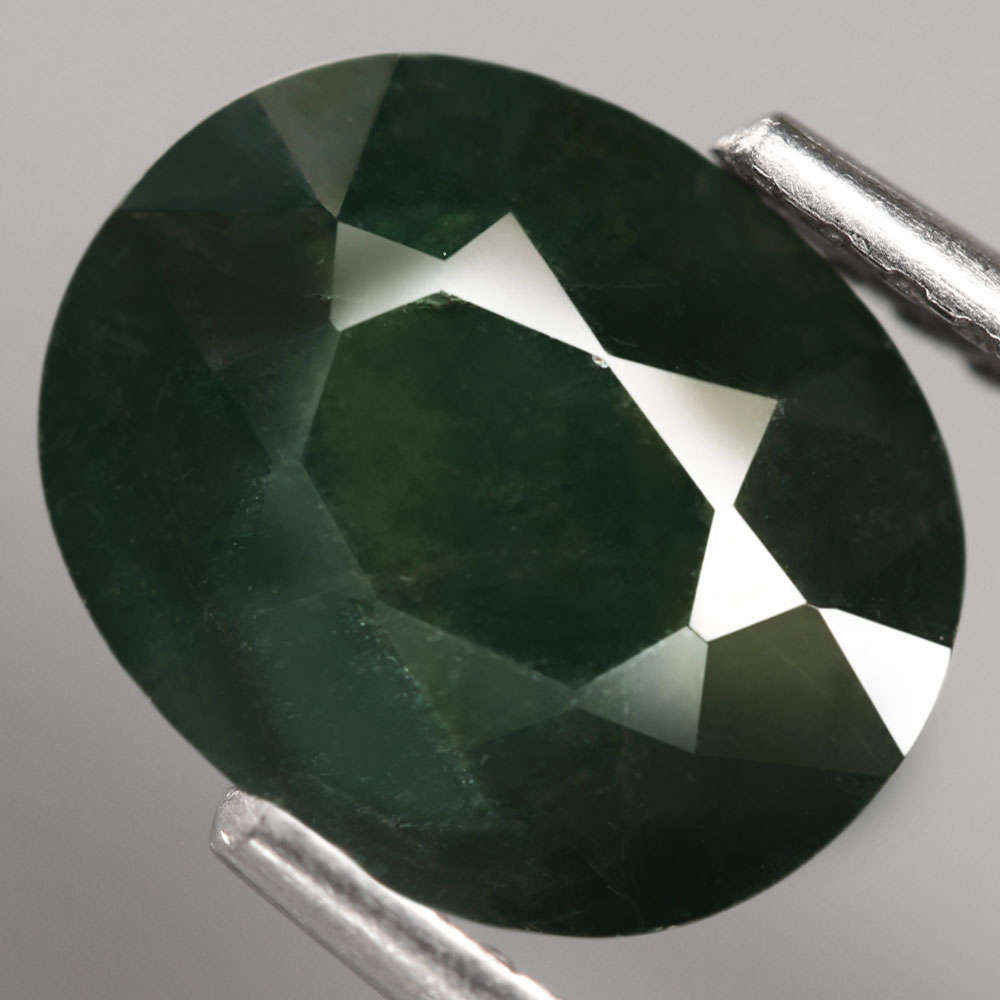 2.08Ct.  Sapphire  Green Oval Australia Ravishing!Normal Heated Gemstone