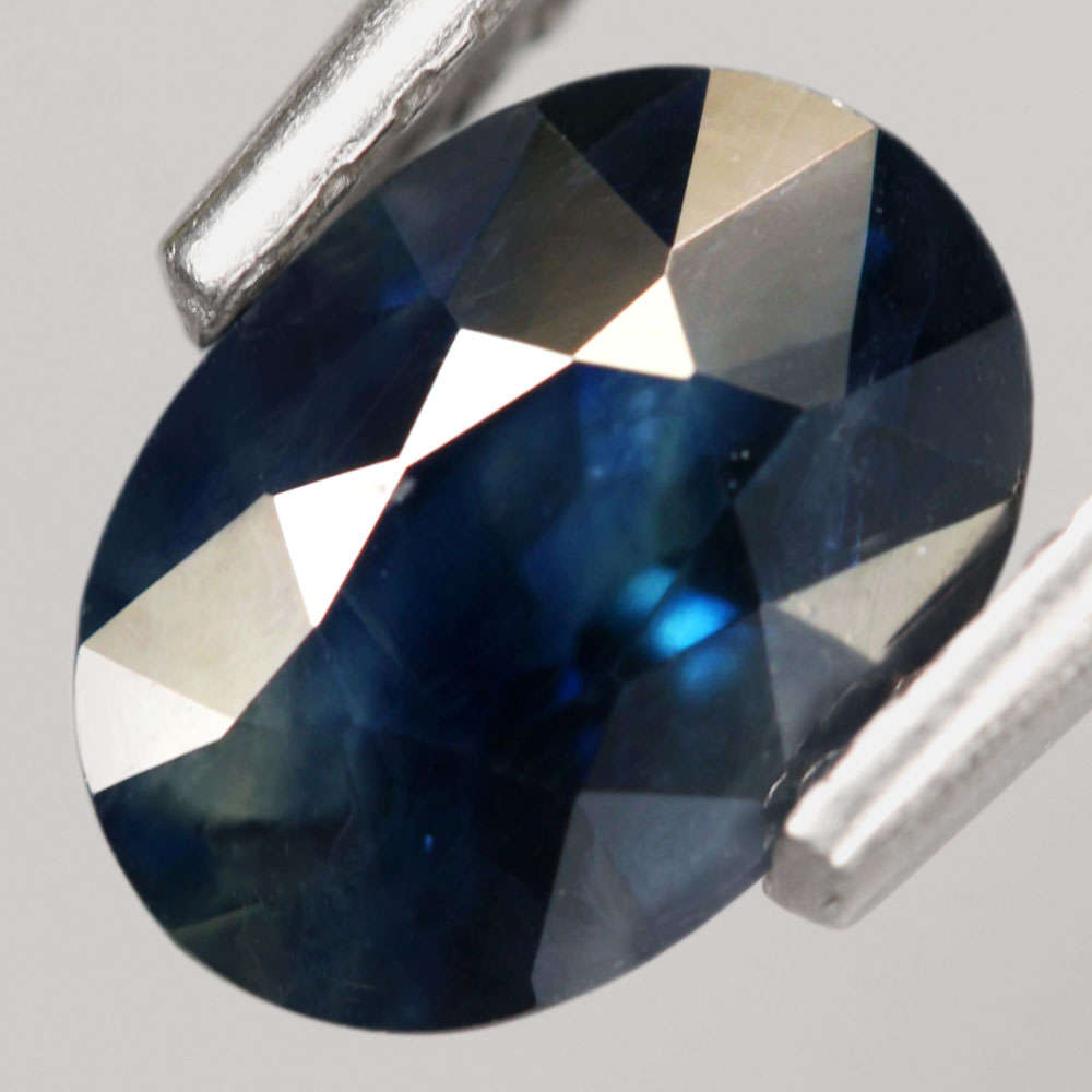 1.11Ct. Sapphire  Blue Oval Shape Australia Gem Ravishing Normal Heated