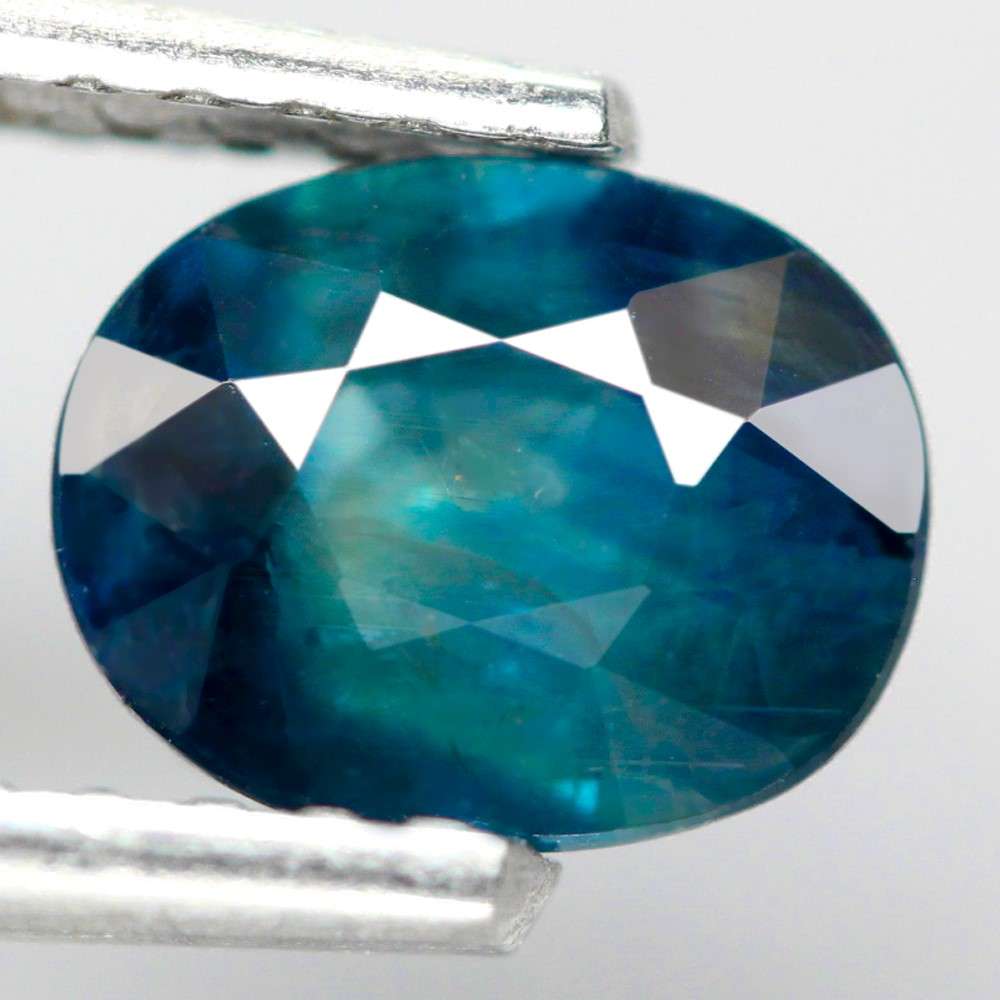 0.82Ct.  Sapphire Greenish Blue Oval Gem Ravishing Normal Heated Natural