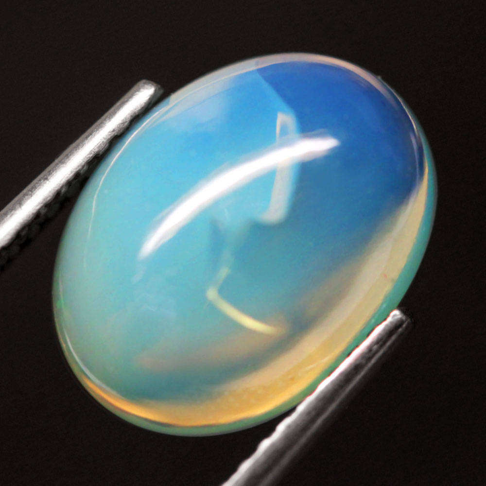 2.60Ct. Opal Cabochon Multi Colors Glittering Rainbow 3D! Ethiopian Natural