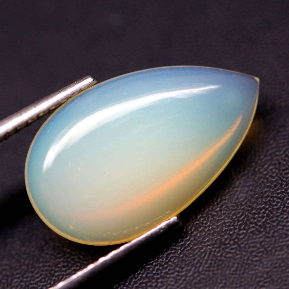 2.99Ct. Opal Pear Cabochon Multi Colours Glittering Rainbow 3D! Ethiopian Natural