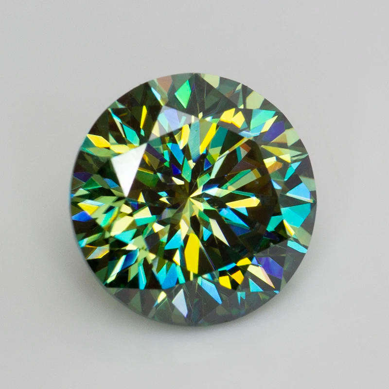 Moissanite 1Cts Green **Plum Blossom Cut**  VVSI Round Brilliant Cut - GRA Certified