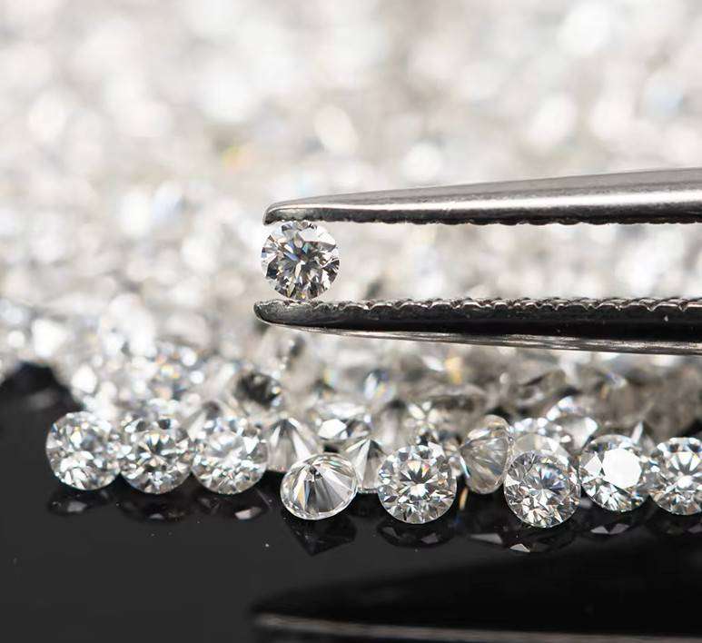 0.10Cts  MOISSANITE ROUND 3mm *VVSI D 1PIECE