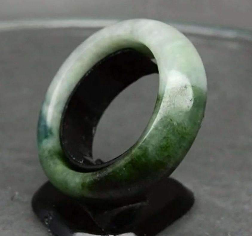 23.84ct Green Jade -Gem Ring Untreated Myanmar  Size 8 Natural