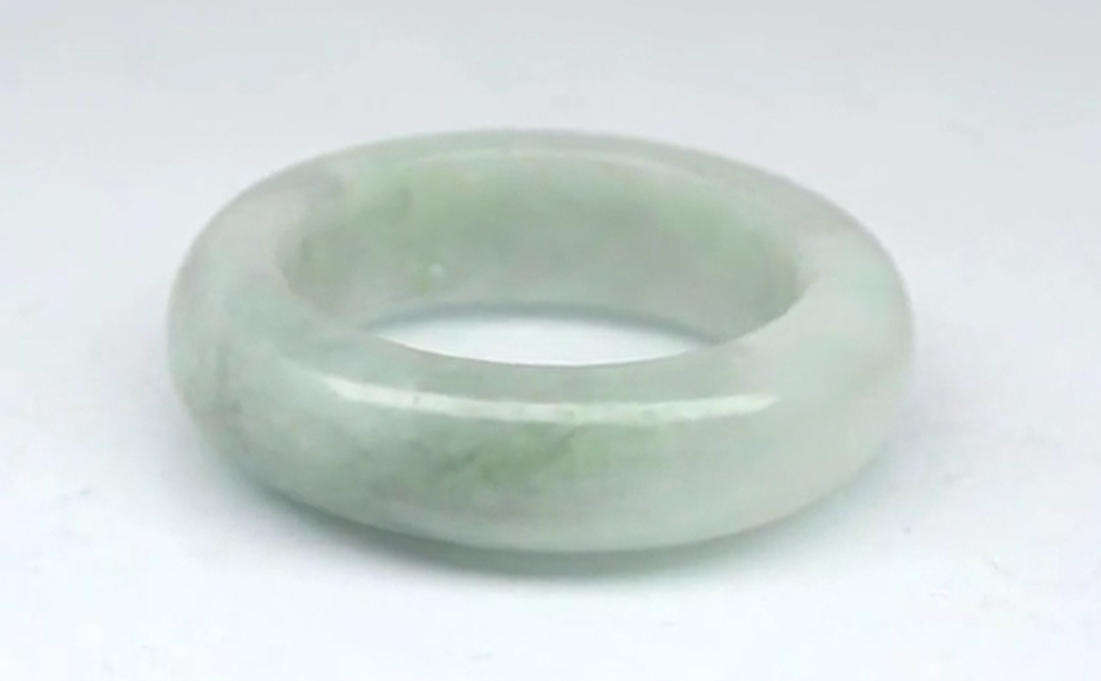 21.75ct Green Jade -Gem Ring Untreated Myanmar  Size 7.25 Natural