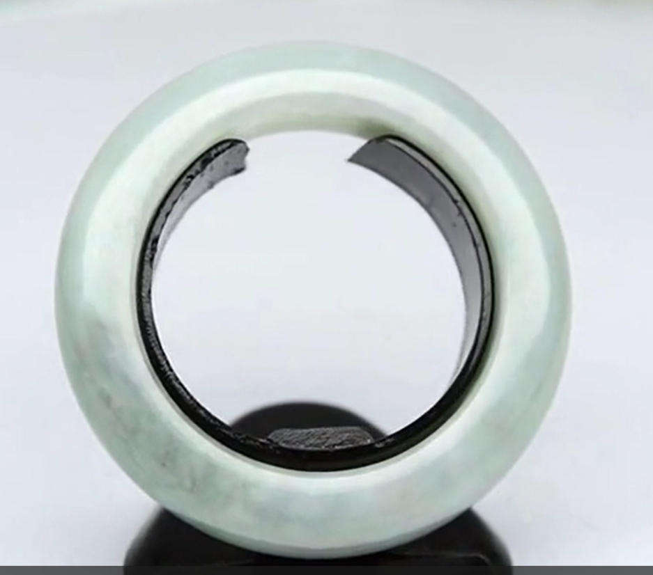 21.75ct Green Jade -Gem Ring Untreated Myanmar  Size 7.25 Natural