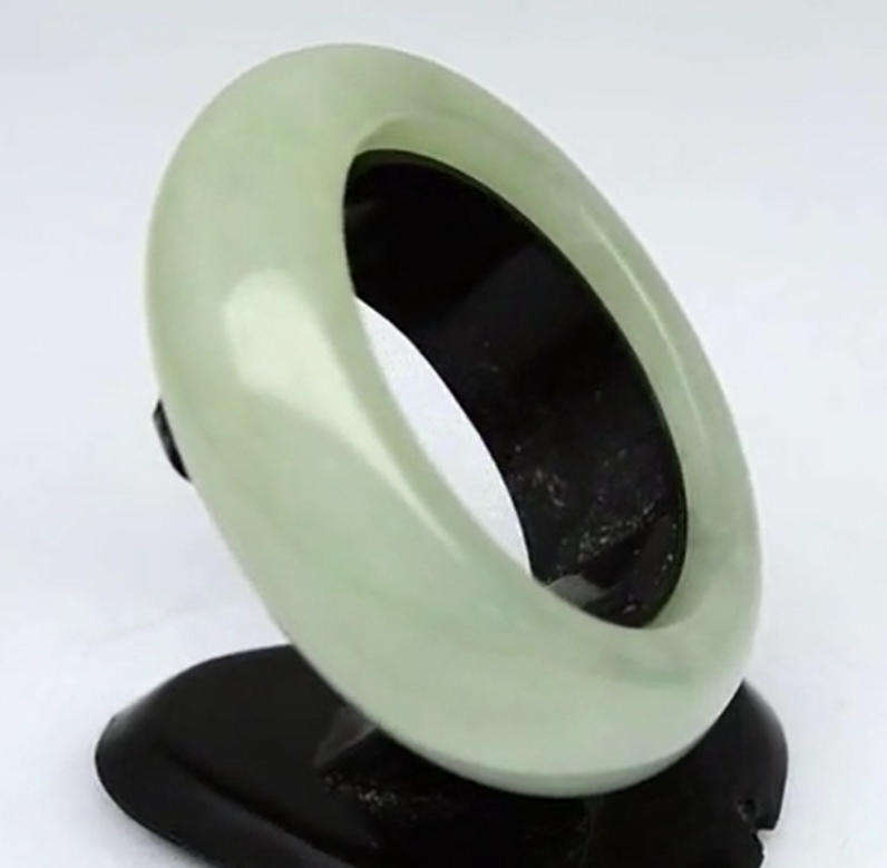 21.24ct Green Jade Gem Ring Untreated Myanmar  Size 6.5  Natural