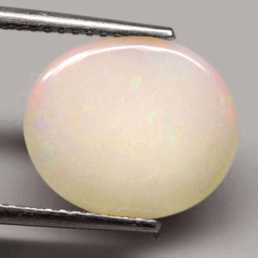 3.53Ct. Opal Cabochon Milky Colors Glittering Rainbow 3D! Ethiopian Natural