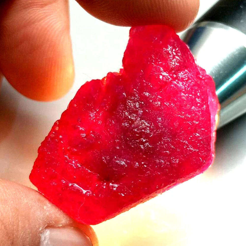 182.60Ct. Rough Ruby Large  Pinkish Red Color Natural Gemstone Mozambique