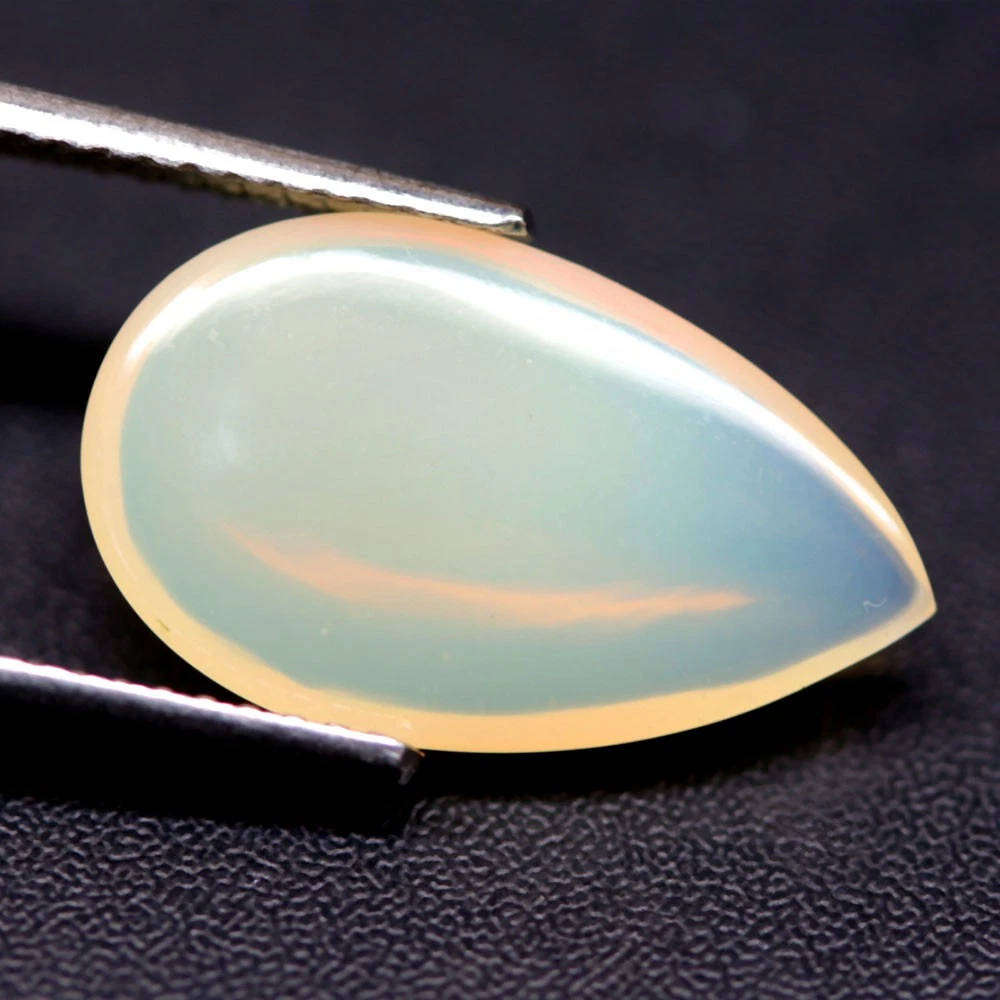 2.99Ct. Opal Pear Cabochon Multi Colours Glittering Rainbow 3D! Ethiopian Natural