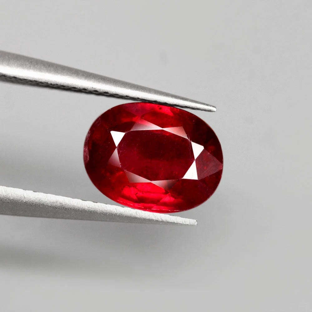 2.32Ct. Ruby Top Red Oval Large  Impressive Rare! Natural Gemstone