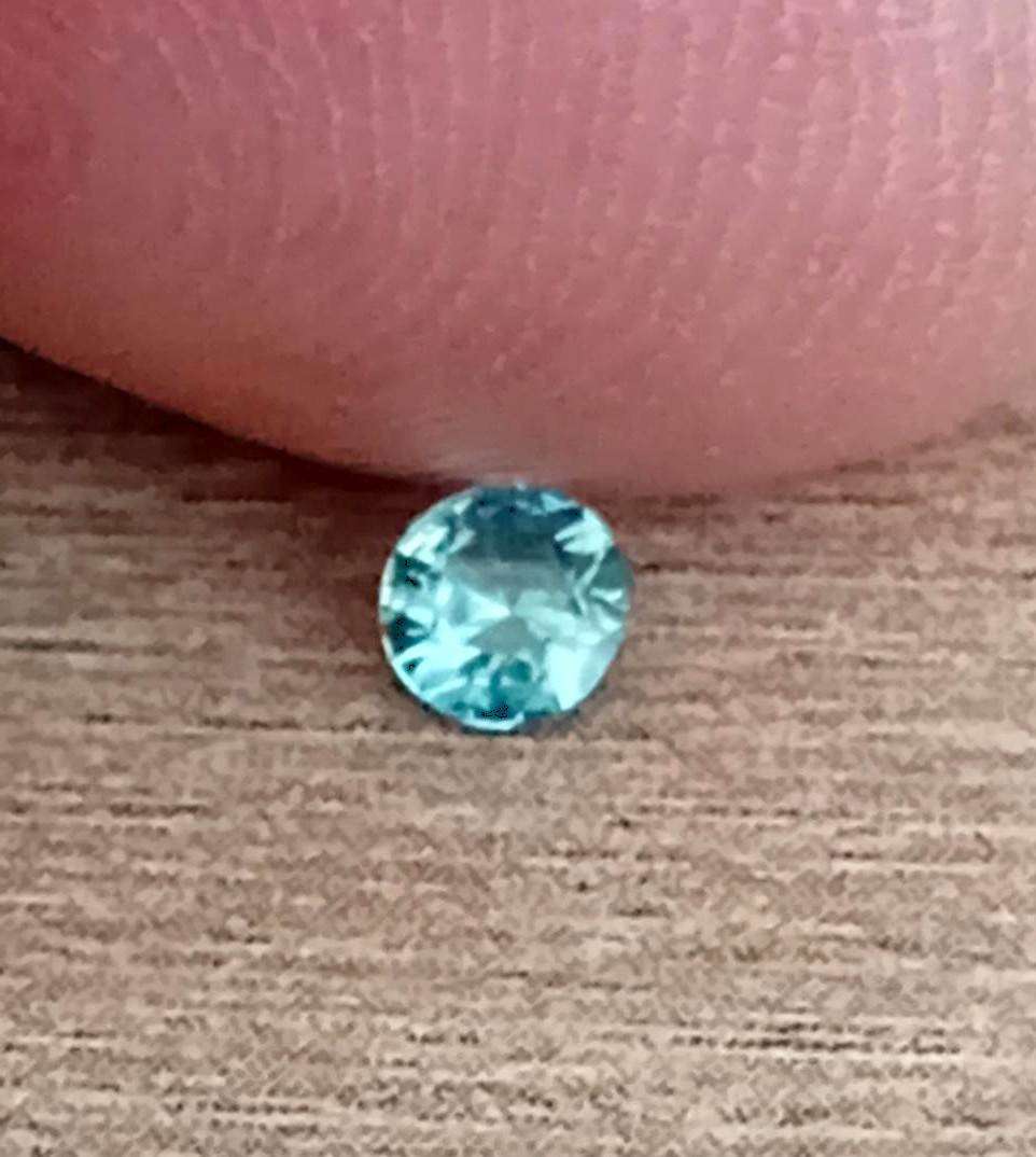 0.13ct Blue Green Sapphire VS Round Brilliant  - Heated, Australia Gemstone