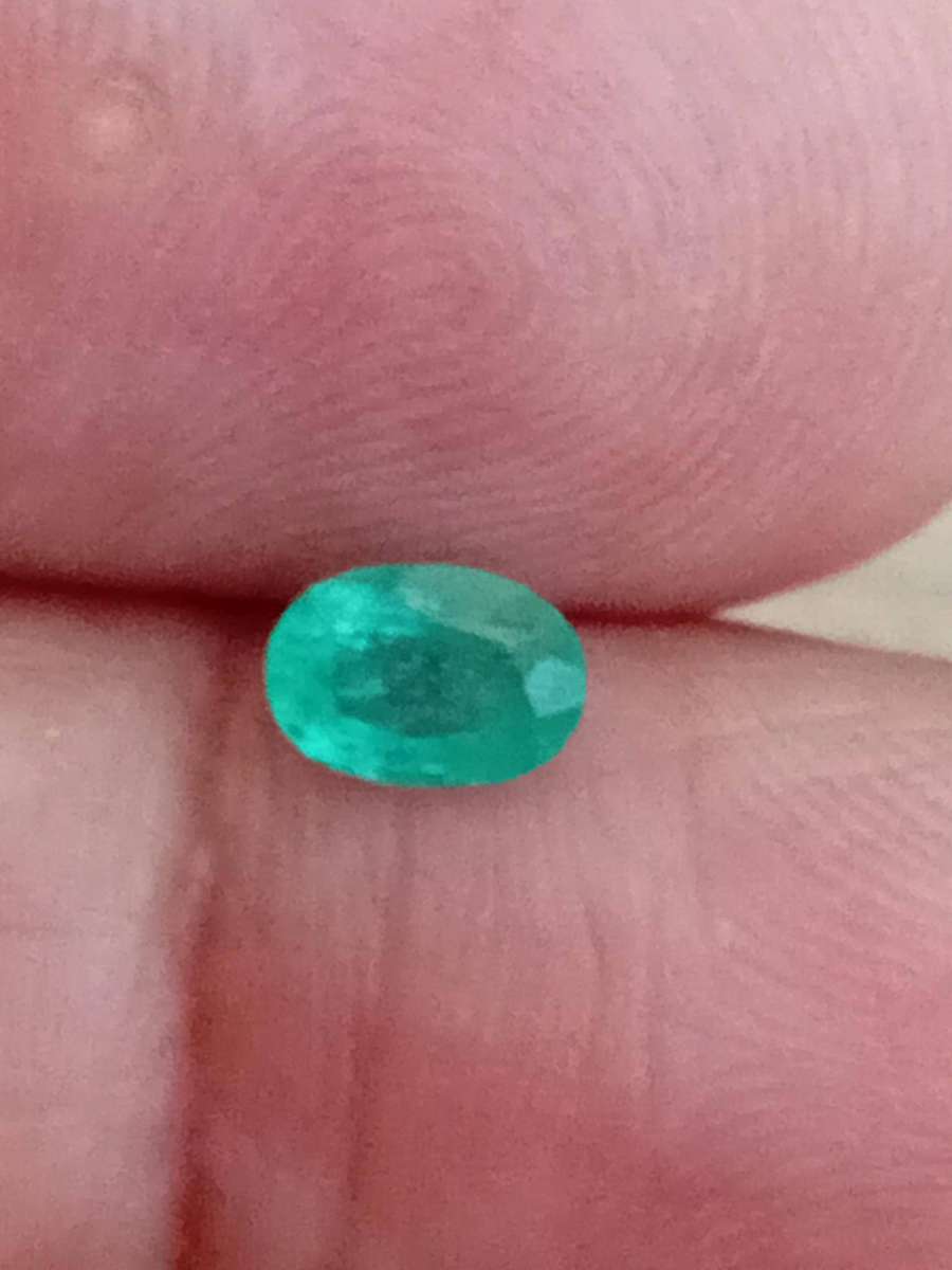 0.44ct  Green Emerald Oval Cut Natural - Zambia Gemstone