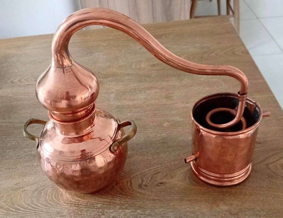 1.5 L Copper Pot Still hand made in Portugal  Alembic