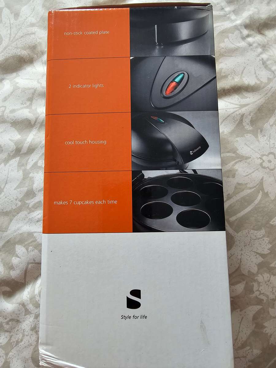Safeway Mini CupCake Maker
