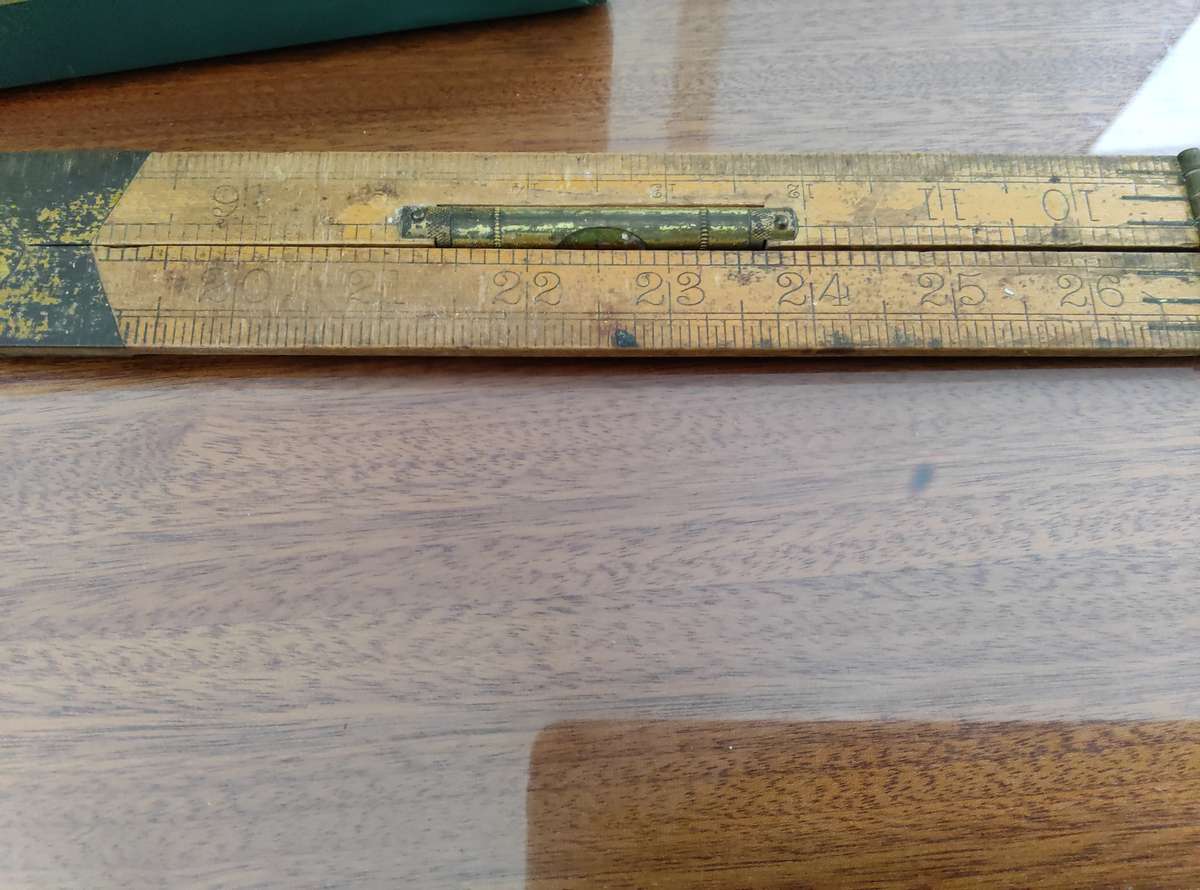 VINTAGE BOXWOOD RABONE MADE IN ENGLAND FOLDING TAPE RULER MEASUREMENTS TOOL