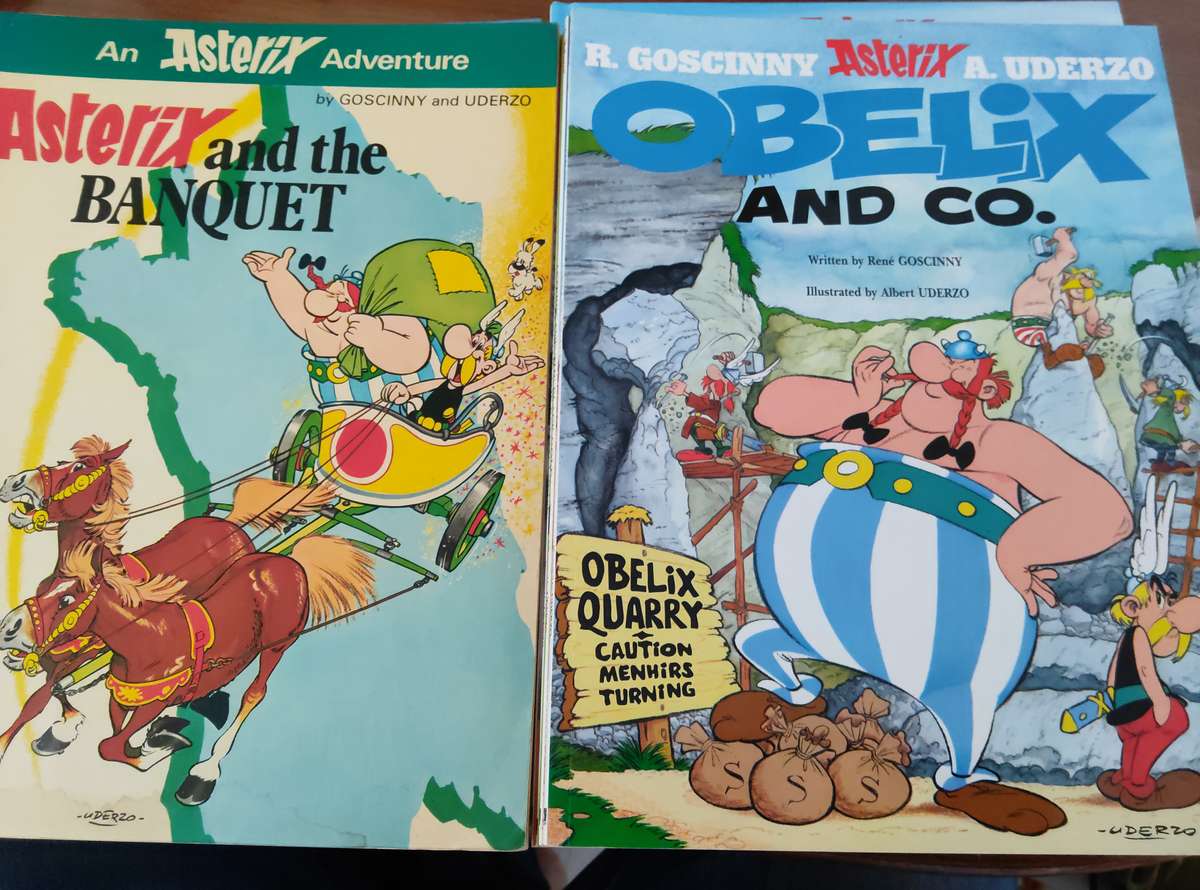 Classics ASTERIX AND OBELIX  9 in total BOOK/MAG