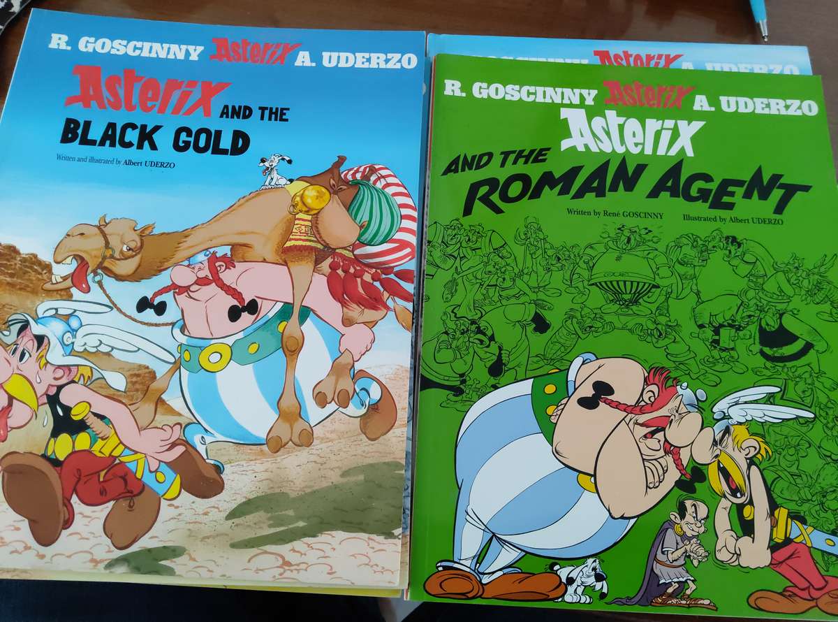Classics ASTERIX AND OBELIX  9 in total BOOK/MAG