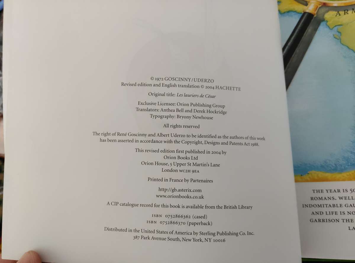 Classics ASTERIX AND OBELIX  9 in total BOOK/MAG