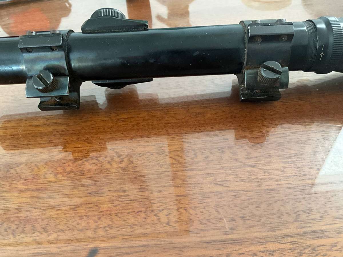 BISLEY DELUXE 2.5 X 20 R/SIGHTS