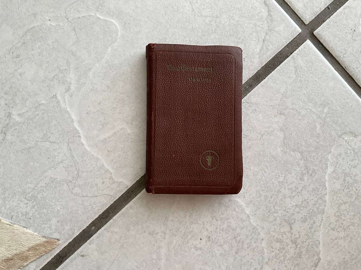 WW2 USA MILITARY BIBLE