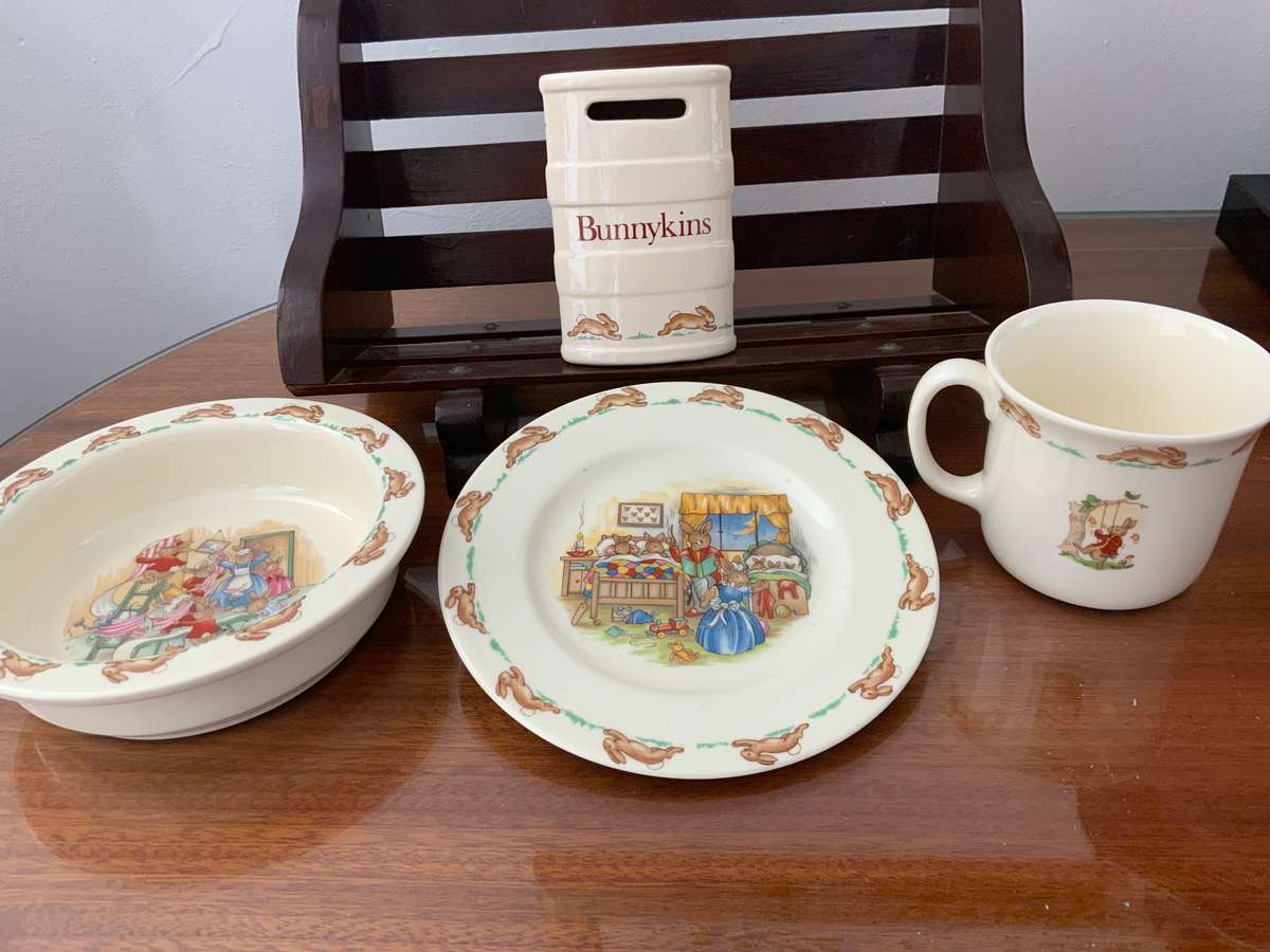 Bunnykins   Royal Doulton bowl & plate cup money book box