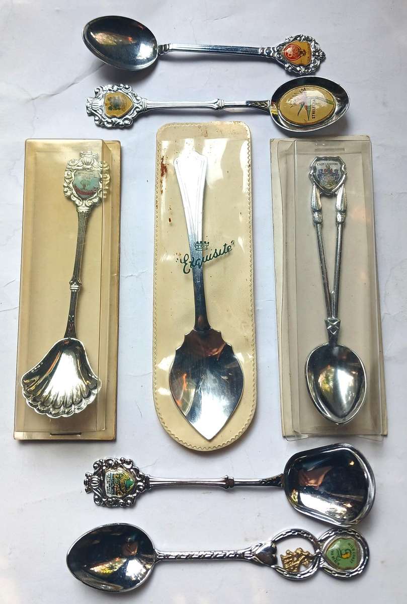 7 x Souvenir Spoons (Southern Africa)