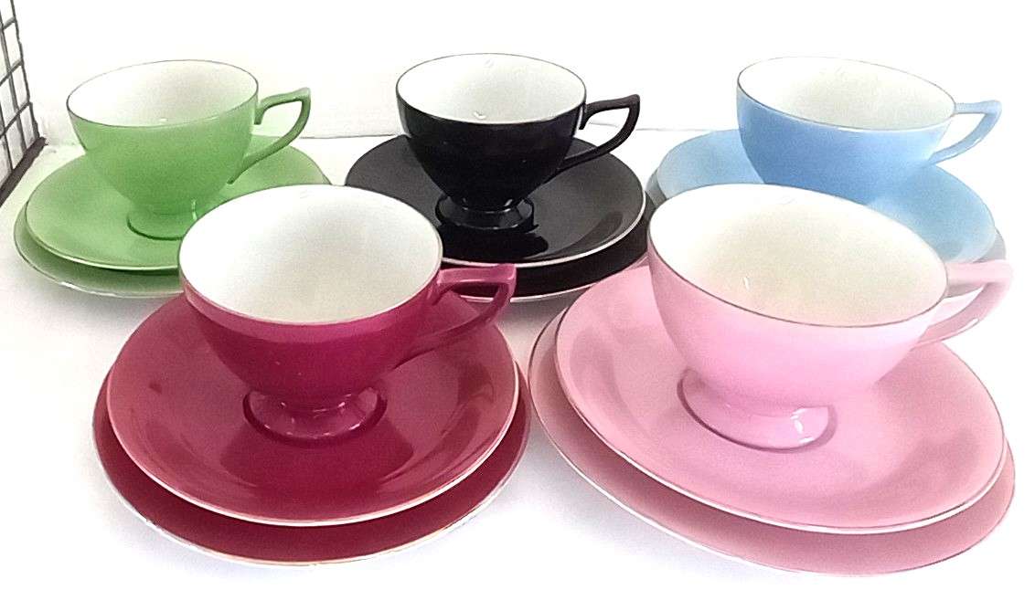 5 x Paramount China 'Harlequin' Trios (15 pcs)