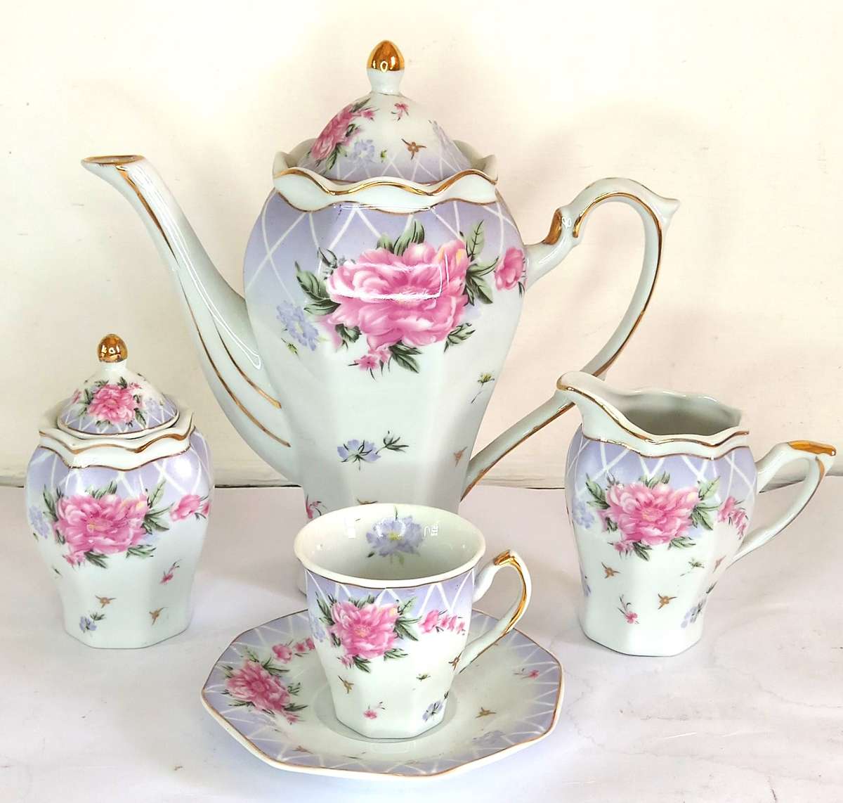 Royal Bavaria Demitasse Coffee Set (15 pcs)