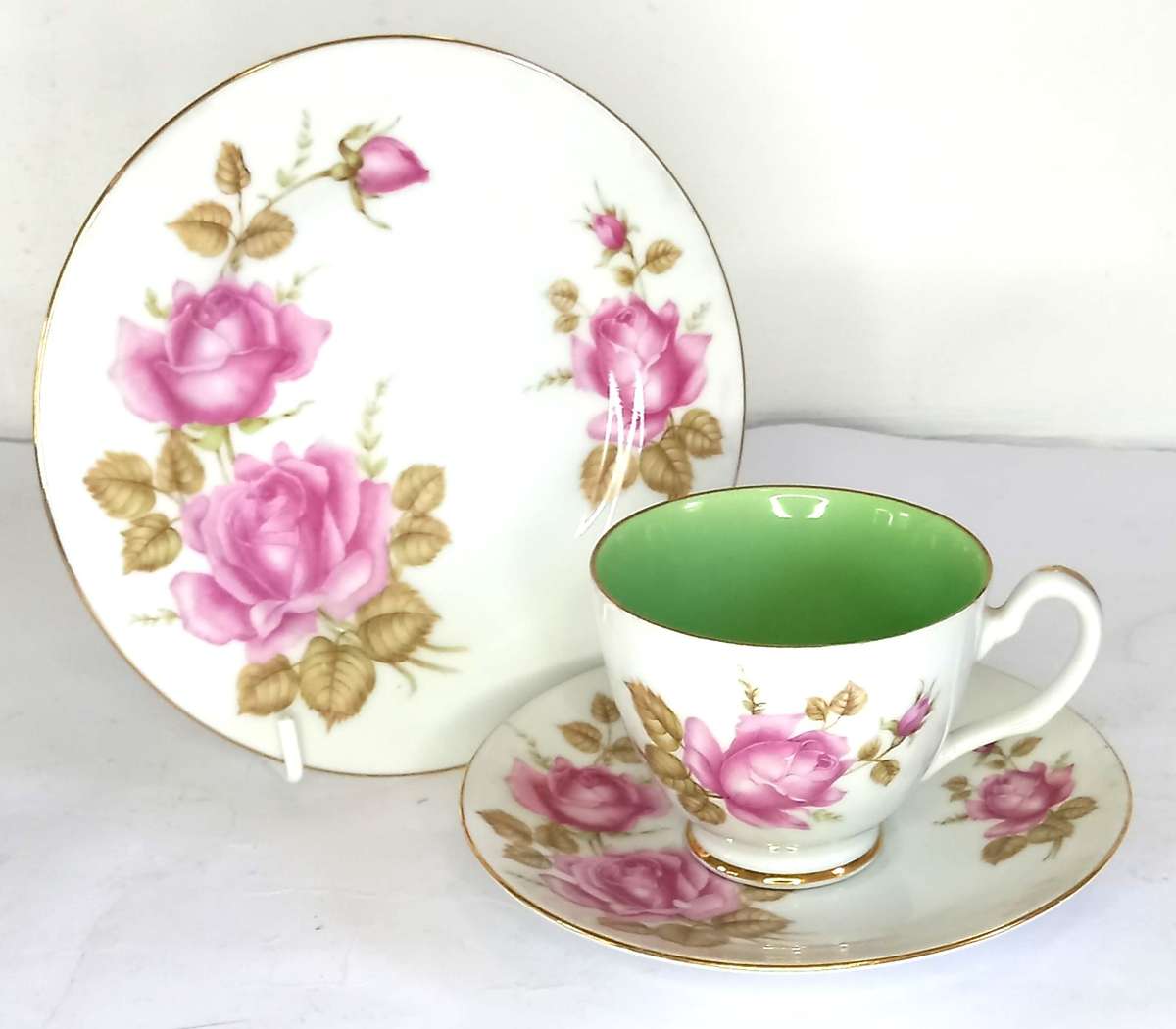 3 x Westminster China 'Harlequin' Trios (9 pics)