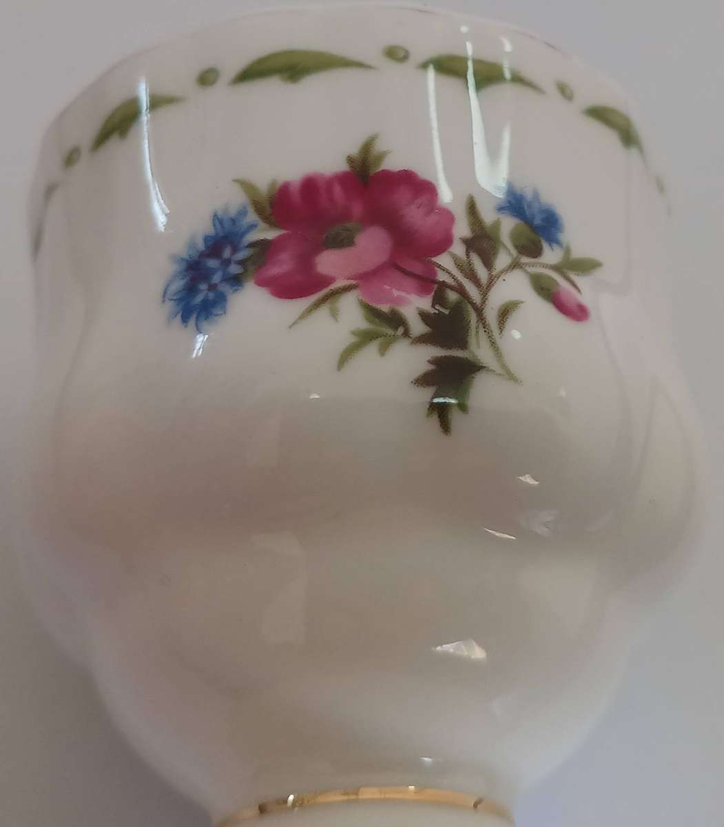 Royal Albert 'Flower of the Month: August - Poppy' Egg Cup