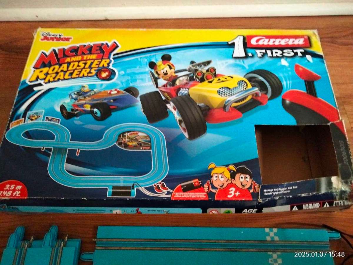 Late entry! Carerra First slot car set for kids