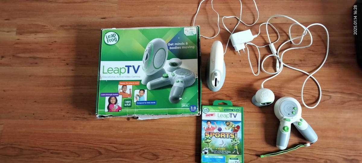 Late entry! LeapTV kids game console (read description)