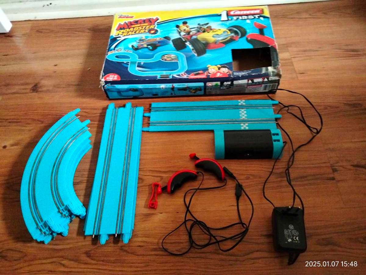 Late entry! Carerra First slot car set for kids