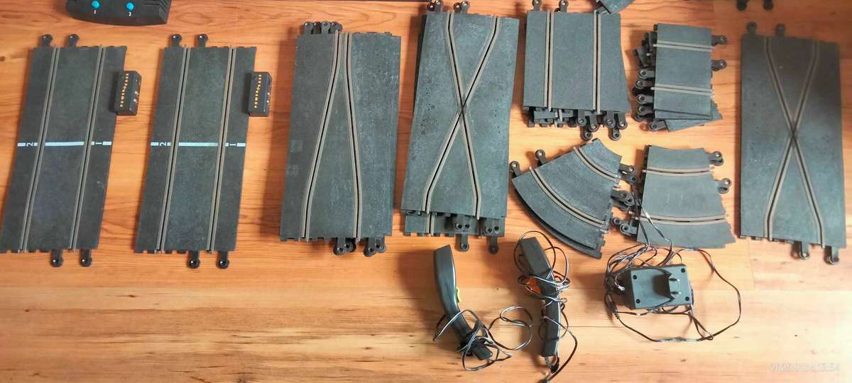 Late entry! For the slot car fan! huge lot of Hornby Hobbies 1:32 slot car track(read description)